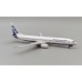 IF739737X - 1/200 BOEING 737-990 N737X WITH STAND