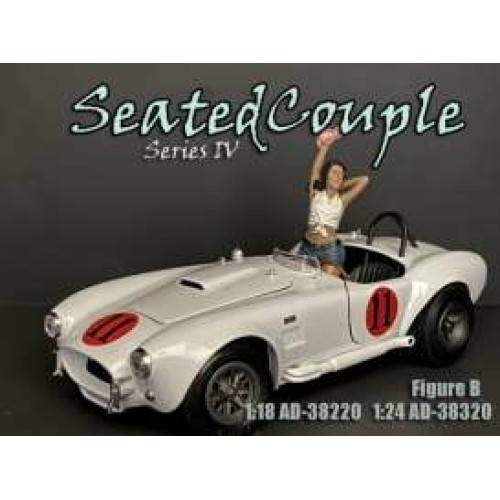 AD38220 - 1/18 SEATED COUPLE SERIES IV FIGURE B