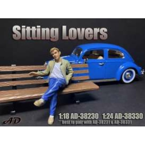 AD38330 - 1/24 SITTING LOVERS NO.I