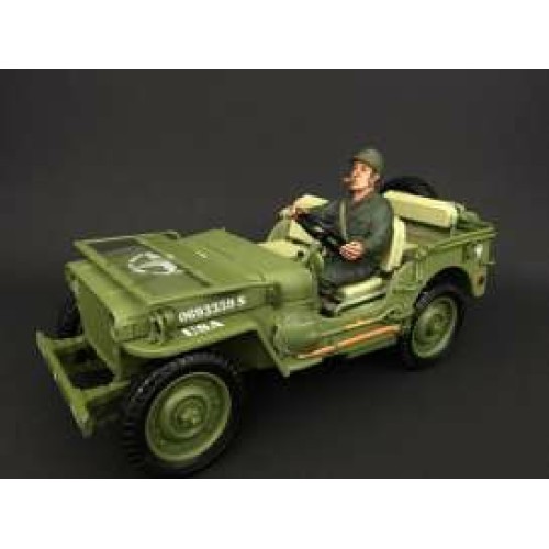 AD77413 - 1/18 WWII USA SOLDIER NO.4, DRIVER WITH SIGAR.