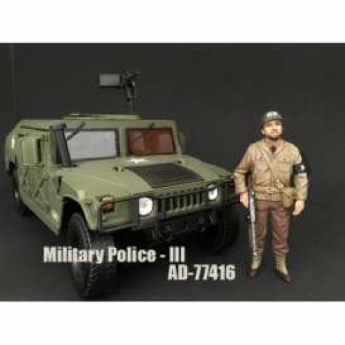 AD77416 - 1/18 WWII US MILITARY POLICE FIGURE NO.3 WITH RIFLE