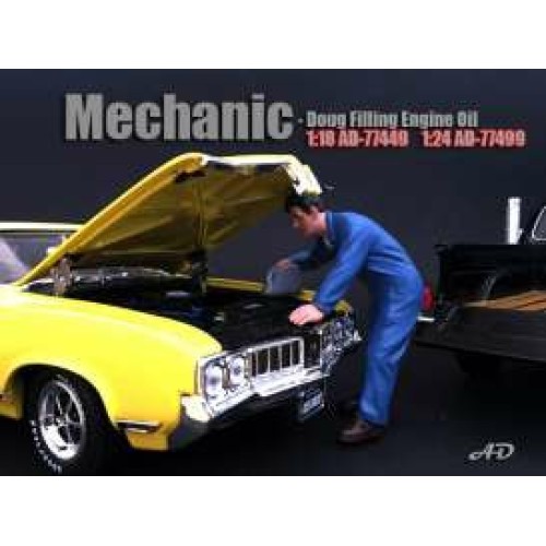 AD77449 - 1/18 MECHANIC DOUG FILLING ENGINE OIL