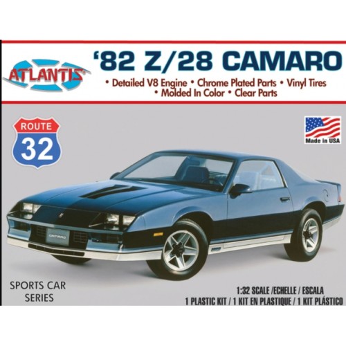 AMCM2004 - 1/32 1982 CHEVY CAMARO ROUTE 32 (PLASTIC KIT)