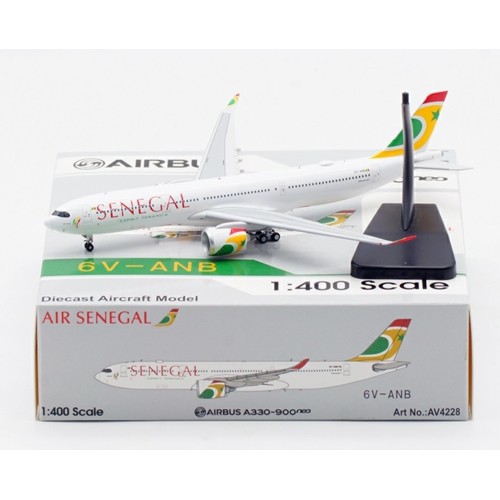 AV4228 - 1/400 6V-ANB AIR SENEGAL AIRBUS A330-941 DETACHABLE GEAR