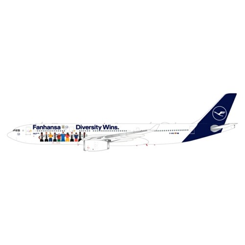 G2DLH1221 - 1/200 LUFTHANSA A330-300 FANHANSA LIVERY D-AIKQ