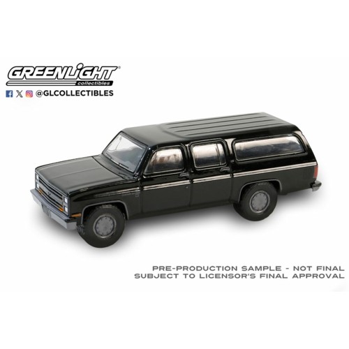 GL28150-D - 1/64 BLACK BANDIT SERIES 29 - 1985 CHEVROLET SUBURBAN C10 CUSTOM DELUXE SOLID PACK CUSTOM