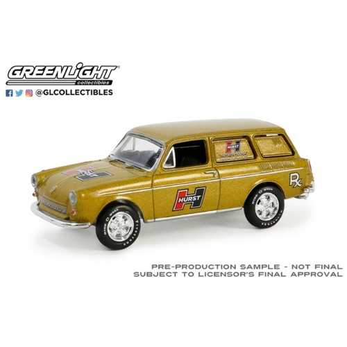 GL36100-B - 1/64 CLUB VEE-DUB SERIES 19  - 1969 VOLKSWAGEN TYPE 2 SQUAREBACK PANEL  - HURST SOLID PACK