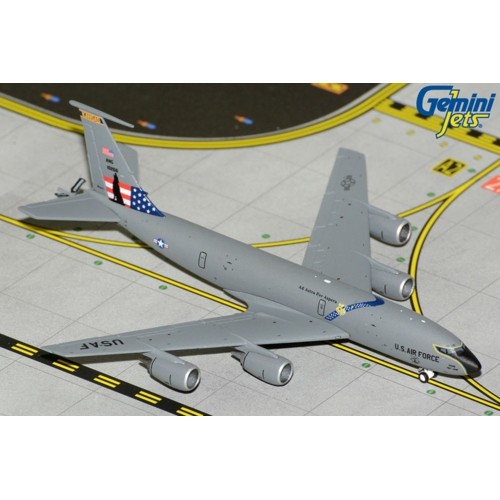 GMUSA129 - 1/400 USAF KC-135R 61-0266 KANSAS ANG