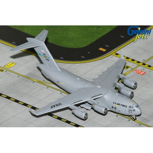 GMUSA143 - 1/400 USAF C-17A GLOBEMASTER III 06-6168 DOVER AIR FORCE BASE