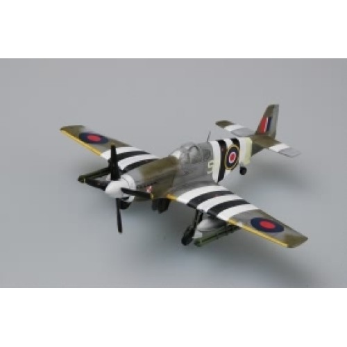 HBB80243 - 1/72 P-51C MUSTANG (PLASTIC KIT)