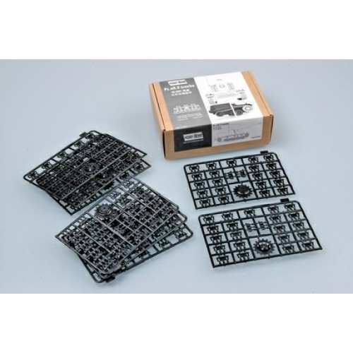 HBB81001 - 1/35 PZ.SFL.V TRACKS (PLASTIC KIT)