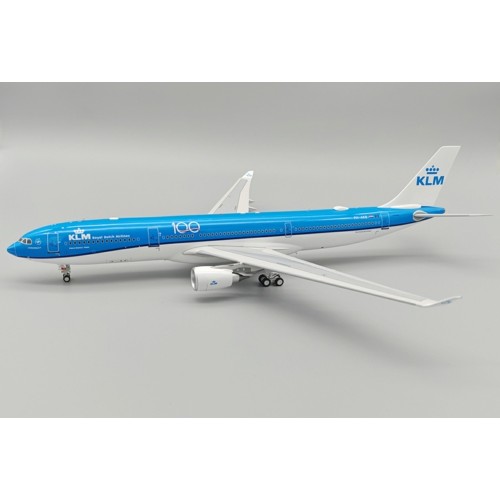 IF333KL0924 - 1/200 KLM - ROYAL DUTCH AIRLINES AIRBUS A330-303 PH-AKB WITH STAND