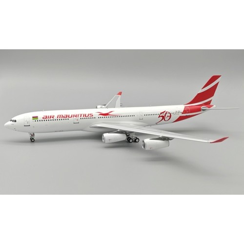 IF343MK1224R - 1/200 AIR MAURITIUS AIRBUS A340-313 3B-NBJ WITH STAND LIMITED 60 MODELS