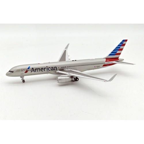 IF752AA0124 - 1/200 AMERICAN AIRLINES BOEING 757-223 N188AN WITH STAND