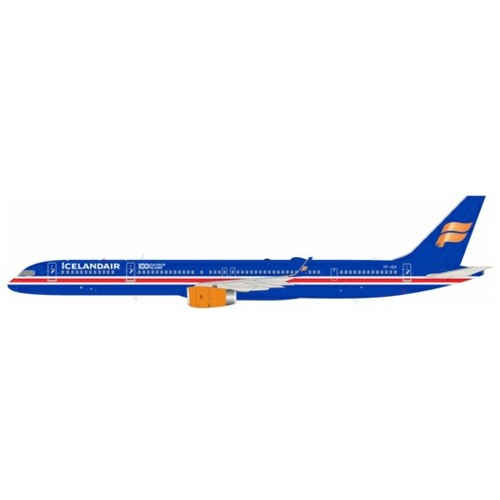 IF753FI0425 - 1/200 ICELANDAIR BOEING 757-3E7TF-ISX WITH STAND