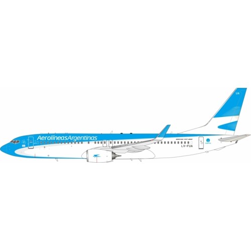 IFEAVFUA - 1/200 AEROLINEAS ARGENTINAS BOEING 737-800 LV-FUA WITH STAND (EL AVIADOR MODELS)