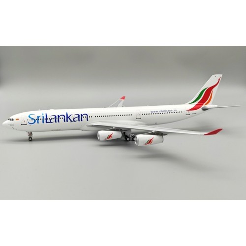 IFRM34301 - 1/200 SRILANKAN AIRLINES A340-313 4R-ADF WITH STAND