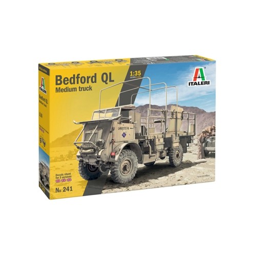 IT241 - 1/35 BEDFORD QL TRUCK (PLASTIC KIT)