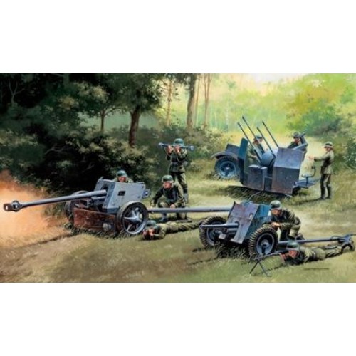 IT7026 - 1/72 GERMAN GUNS SET PAK35-PAK40-FLAK38 (PLASTIC KIT)