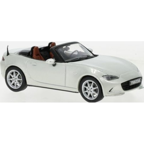 IXCLC487 - 1/43 MAZDA MX-5 METALLIC BEIGE 2019