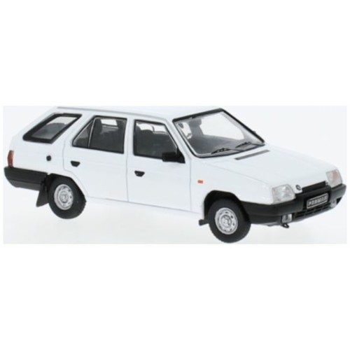 IXCLC575 - 1/43 SKODA FORMAN WHITE 1990