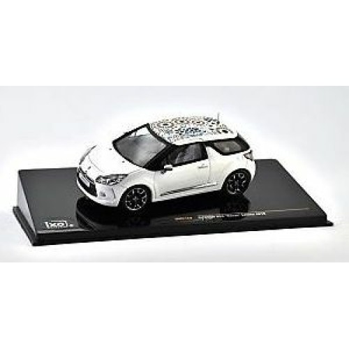 IXMOC120 - 1/43 CITROEN DS3 KENZO EDITION 2010