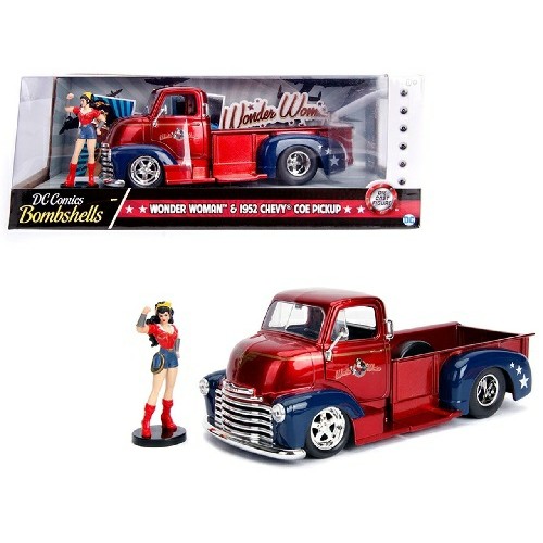 JAD30453 - 1/24 1952 CHEVROLET COE PICKUP INCLUDES WONDER WOMAN FIGURE DC COMICS BOMBSHELLS