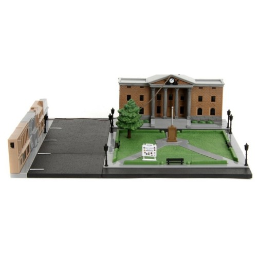 JAD34804 - HOLLYWOOD RIDES NANO DIORAMA - BACK TO THE FUTURE HILL COUNTRY COURTHOUSE