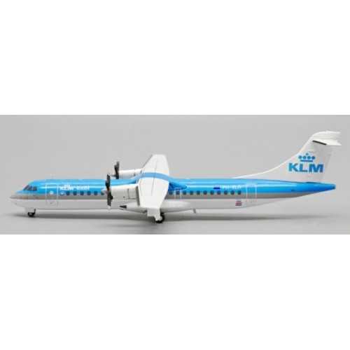 JC20148 - 1/200 KLM EXEL ATR72-200 REG: PH-XLH WITH STAND