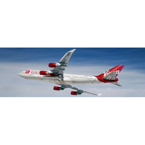 JC20205 - 1/200 VIRGIN ORBIT BOEING 747-400 N744VG WITH STAND AND WING-MOUNTED ROCKET