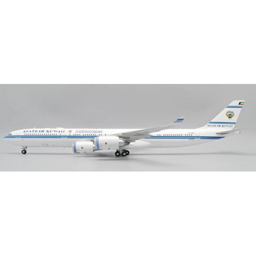 JC20227 - 1/200 STATE OF KUWAIT AIRBUS A340-500 REG: 9K-GBB WITH STAND