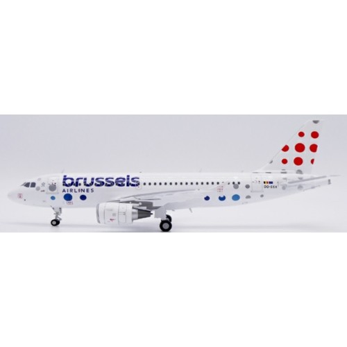 JC20276 - 1/200 BRUSSELS AIRLINES AIRBUS A319 REG: OO-SSX WITH STAND