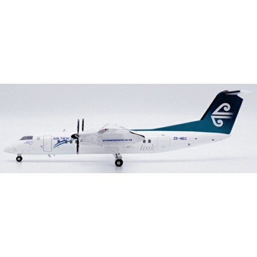 JC20328 - 1/200 AIR NEW ZEALAND DE HAVILLAND CANADA DHC-8-300 REG: ZK-NEC WITH STAND