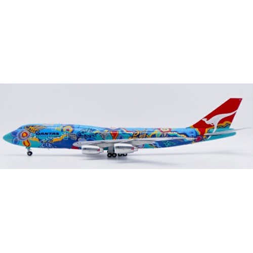 JC20374 - 1/200 QANTAS BOEING 747-300 NALANJI DREAMING REG: VH-EBU WITH STAND