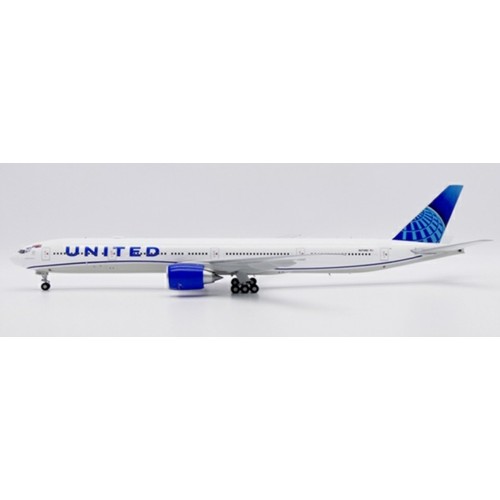 JC20423 - 1/200 UNITED AIRLINES BOEING 777-300ER SYDNEY WORLD PRIDE REG: N2749U WITH STAND