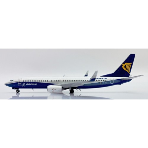 JC40039 - 1/400 RYANAIR BOEING 737-800 DREAMLINER REG: EI-DCL WITH ANTENNA