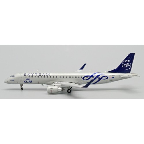 JC40061 - 1/400 KLM CITYHOPPER EMBRAER ERJ-190 SKYTEAM REG: PH-EZX WITH ANTENNA