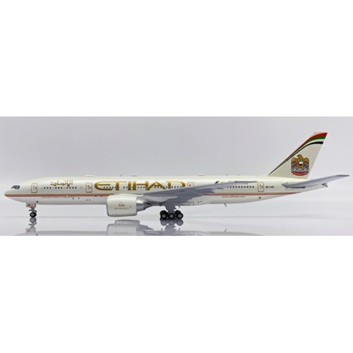 JC40107 - 1/400 ETIHAD AIRWAYS BOEING 777-200LR 2015 FORMULA 1 REG: A6-LRD WITH ANTENNA