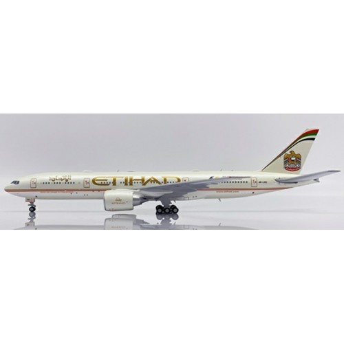 JC40107A - 1/400 ETIHAD AIRWAYS BOEING 777-200LR 2015 FORMULA 1 REG: A6-LRD FLAPS DOWN WITH ANTENNA