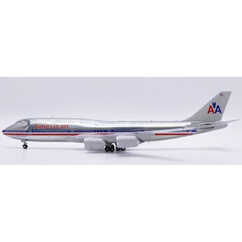 JC40215 - 1/400 AMERICAN AIRLINES BOEING 747-8I FANTASY PLUS POLISHED REG: N748AA WITH ANTENNA