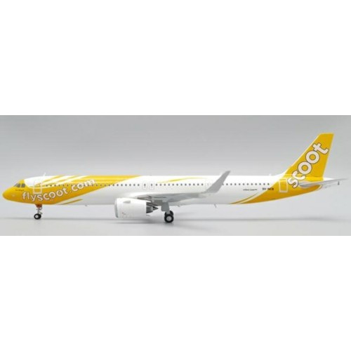 JCEW221N013 - 1/200 SCOOT AIRBUS A321NEO REG: 9V-NCB WITH STAND