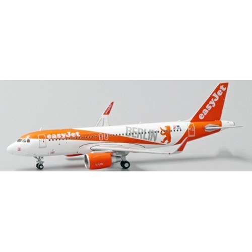 JCEW4320005 - 1/400 EASYJET EUROPE AIRBUS A320 BERLIN REG: OE-IZQ WITH ANTENNA