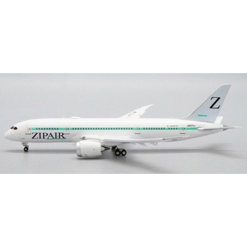 JCEW4788005 - 1/400 ZIP AIR BOEING 787-8 DREAMLINER REG: JA825J WITH ANTENNA