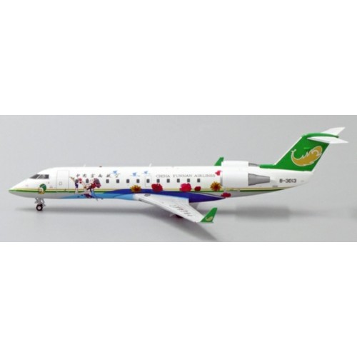 JCLH2183 - 1/200 CHINA YUNNAN AIRLINES BOMBARDIER CRJ-200ER REG: B-3013 WITH STAND