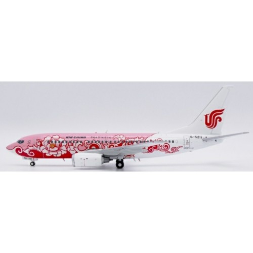 JCLH2362A - 1/200 AIR CHINA BOEING 737-700 RED PEONY REG: B-5211 FLAPS DOWN WITH STAND