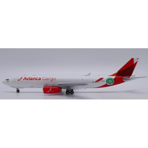 JCLH4364 - 1/400 AVIANCA CARGO AIRBUS A330-200F REG: N332QT WITH ANTENNA