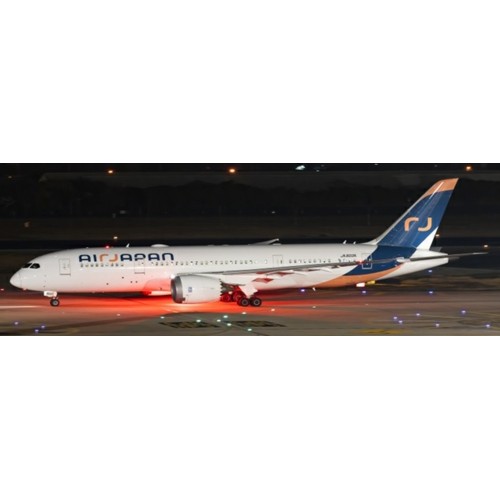 JCSA4042 - 1/400 AIR JAPAN BOEING 787-8 DREAMLINER REG: JA803A WITH ANTENNA