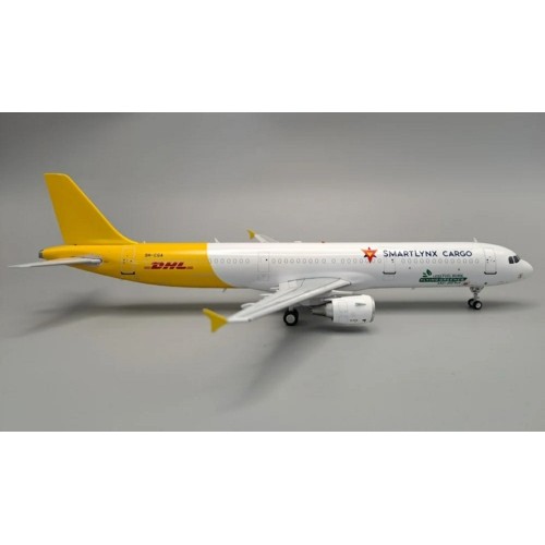 JFA321032 - 1/200 A321-211 (P2F) SMARTLYNX CARGO 9H-CGA