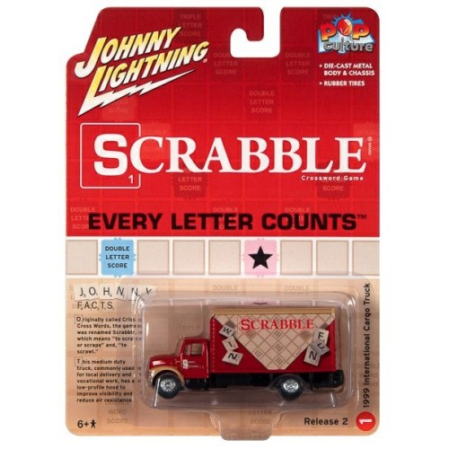 JLPC007-1 - 1/64 JOHNNY LIGHTNING POP CULTURE - RELEASE 2 2022 - SCRABBLE 1999 INT CARGO TRUCK RED W/SCRABBLE GRAPHICS