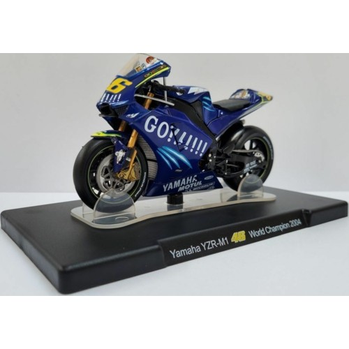 MAGNR012 - 1/18 YAMAHA YZR M1 2004 ROSSI